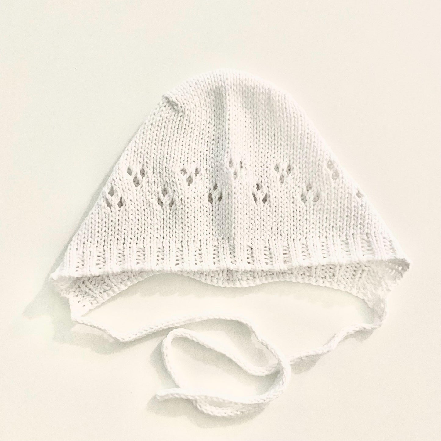 Hand Knit Cotton Baby Bonnet: Breathable Seam-Free Toddler Hat